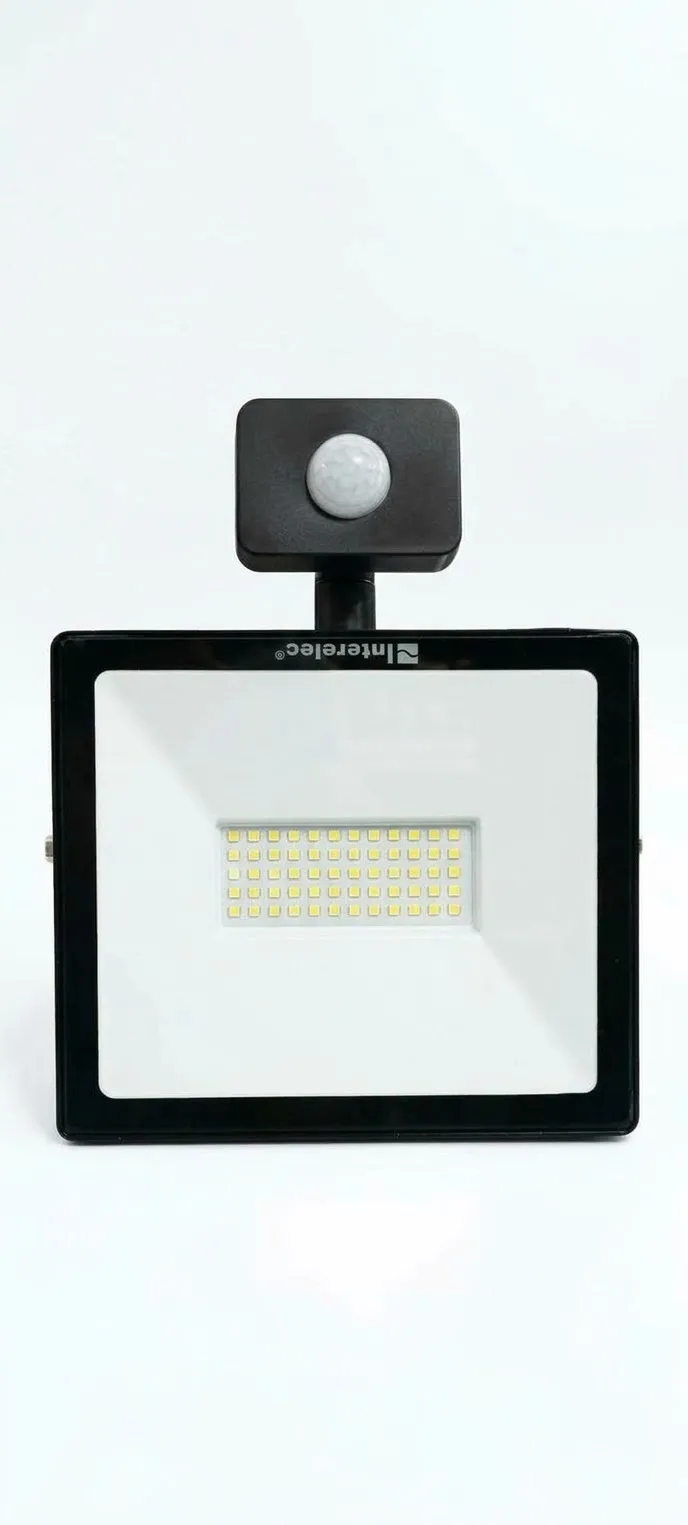 PROYECTOR LED 50 W C/SENSOR MOV